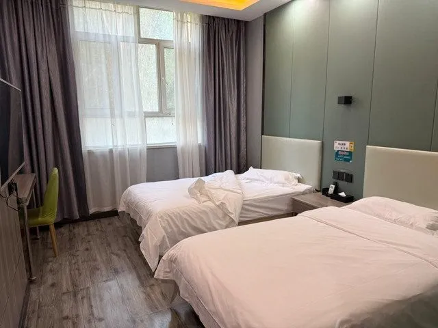 Guangshisuba Hotel