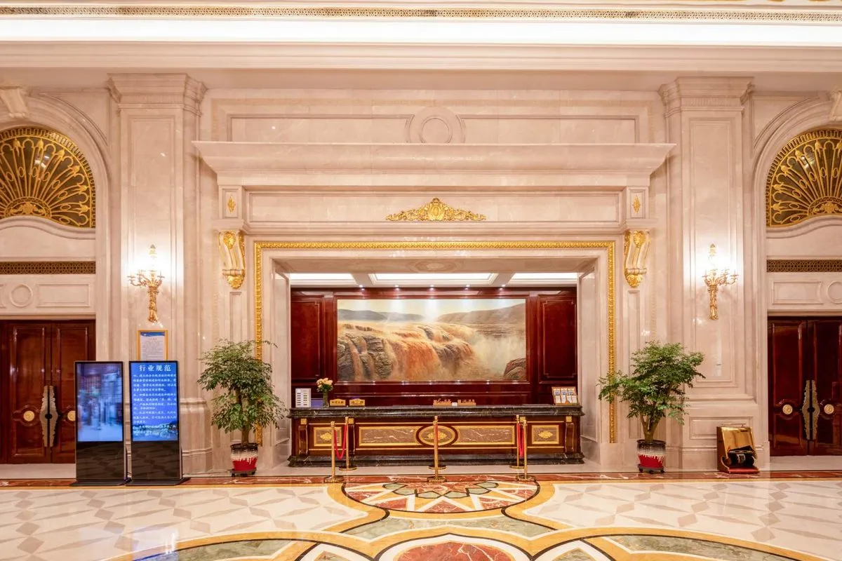 Taizhou Jinhuang He Grand Hotel