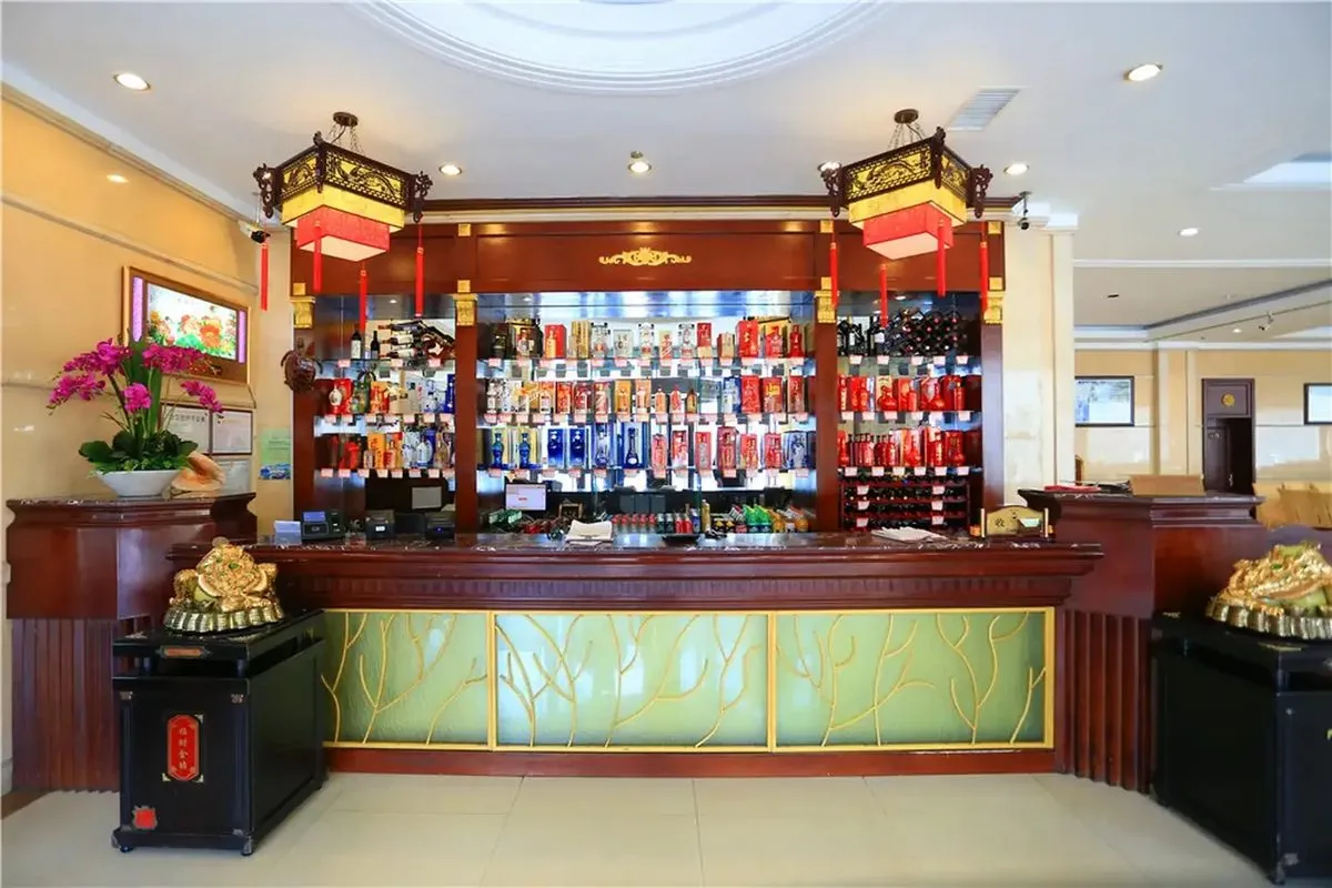Dandong Hotel