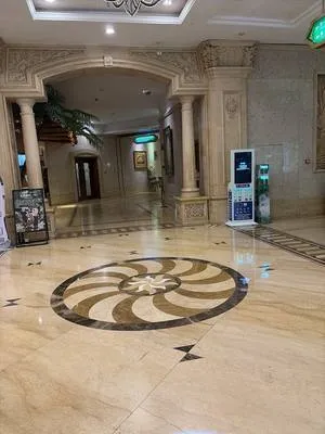 guest photo