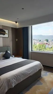 guest photo