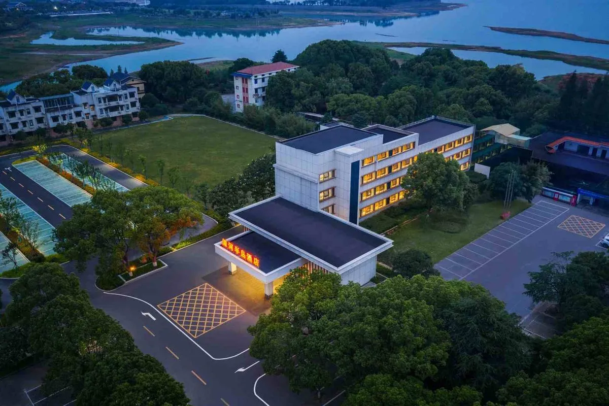 Peninsula Zhanghe