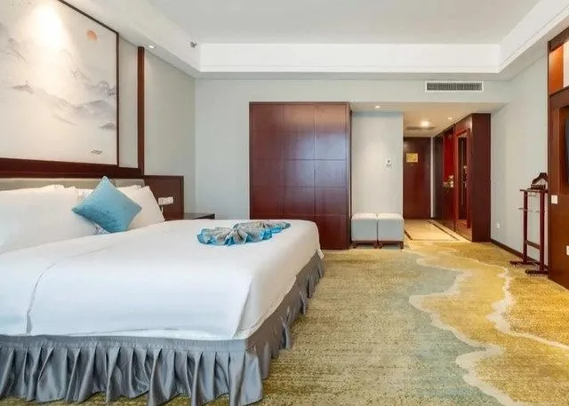 Yiyang Huatian Grand Hotel