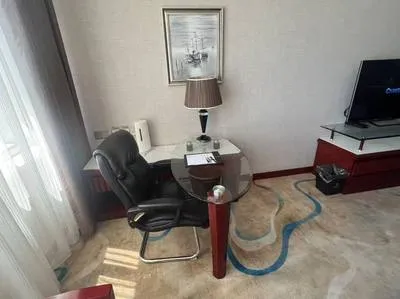 guest photo