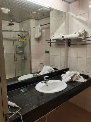 guest photo