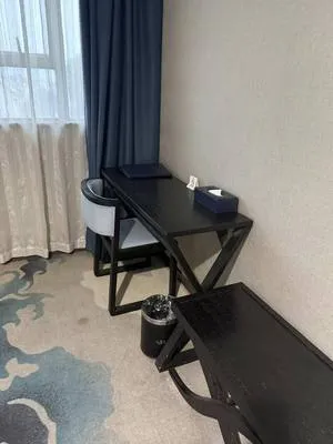 guest photo