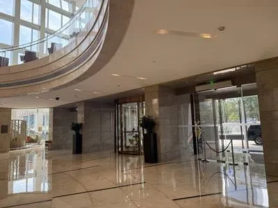 guest photo