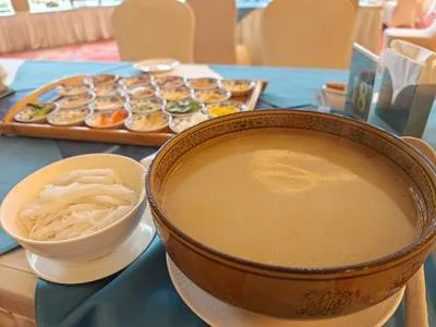 guest photo