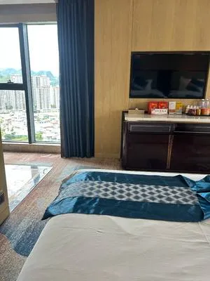guest photo