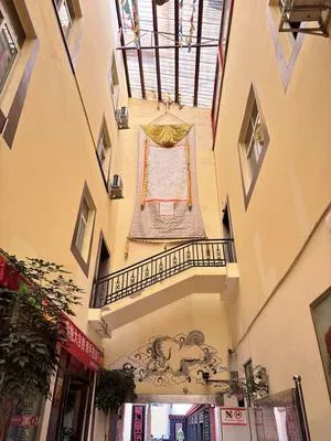 guest photo