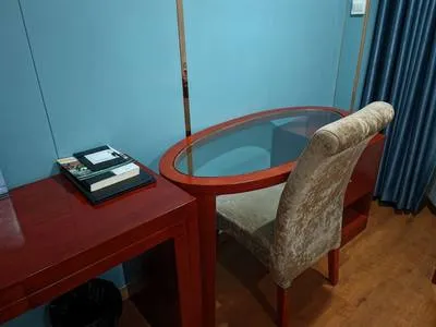 guest photo