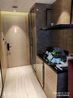 guest photo