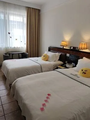 guest photo