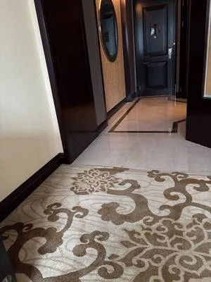 guest photo