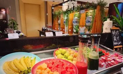 guest photo