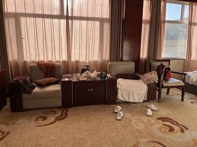 guest photo