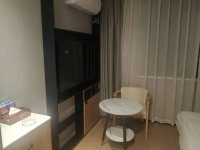 guest photo