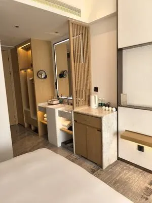 guest photo