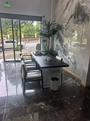 guest photo
