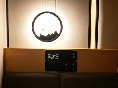 guest photo