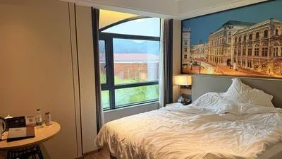 guest photo