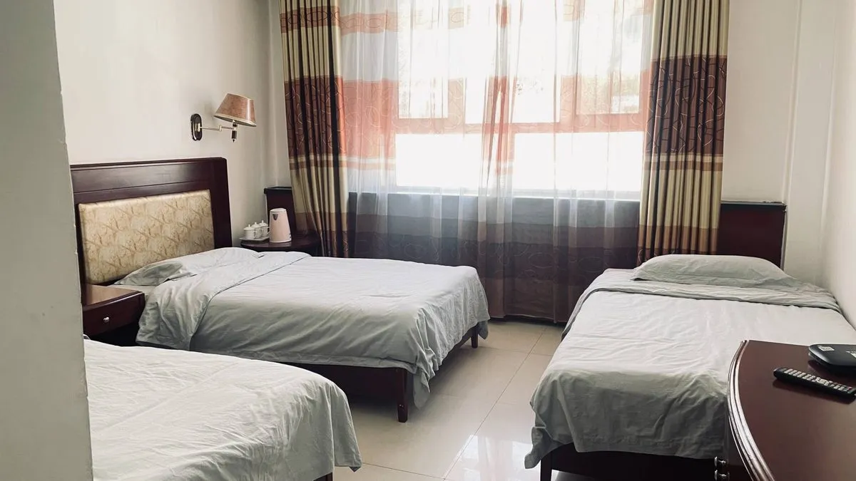 Hejing Haobo Hotel