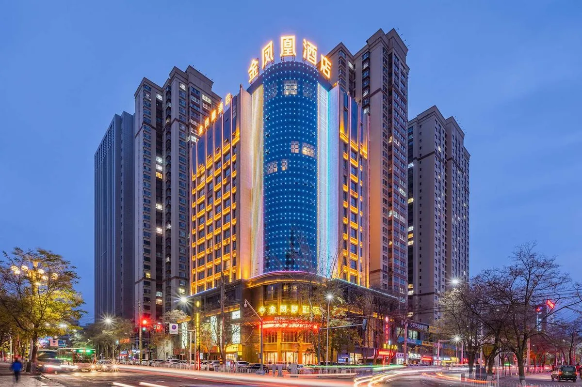 Baiyin Jinfeng Huang Hotel