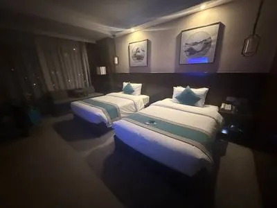 guest photo