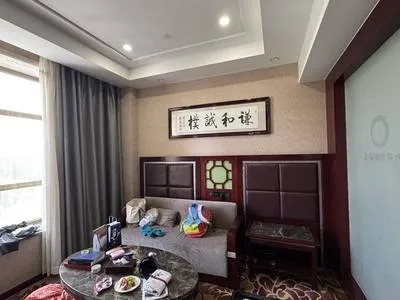 guest photo