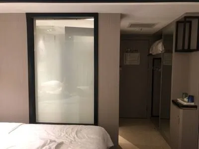 guest photo