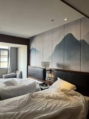 guest photo
