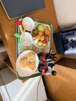 guest photo