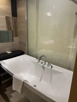 guest photo