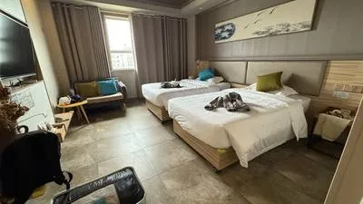 guest photo
