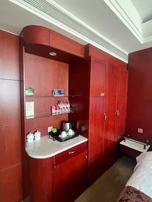 guest photo