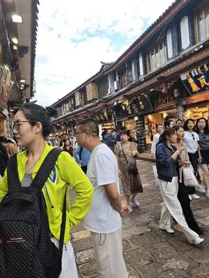 guest photo
