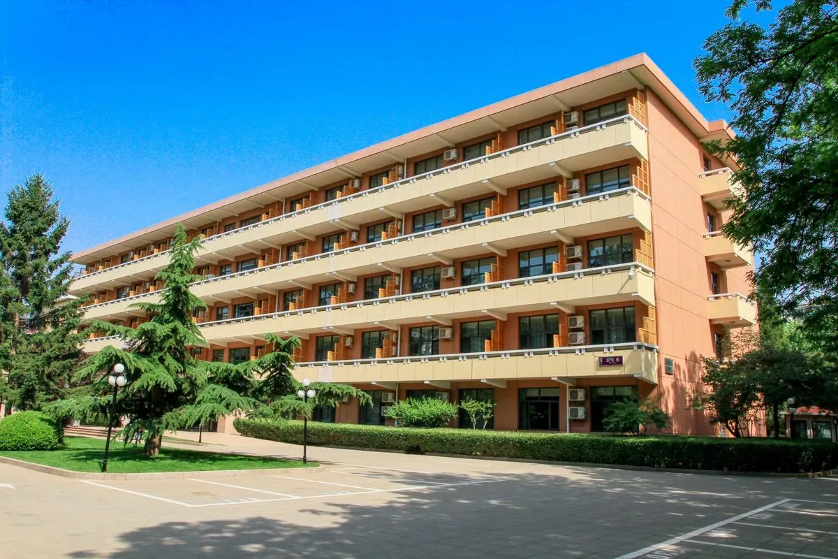 Zhongzu Buzhao Daisuo Wanshou Zhuang Hotel