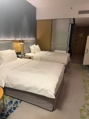 guest photo