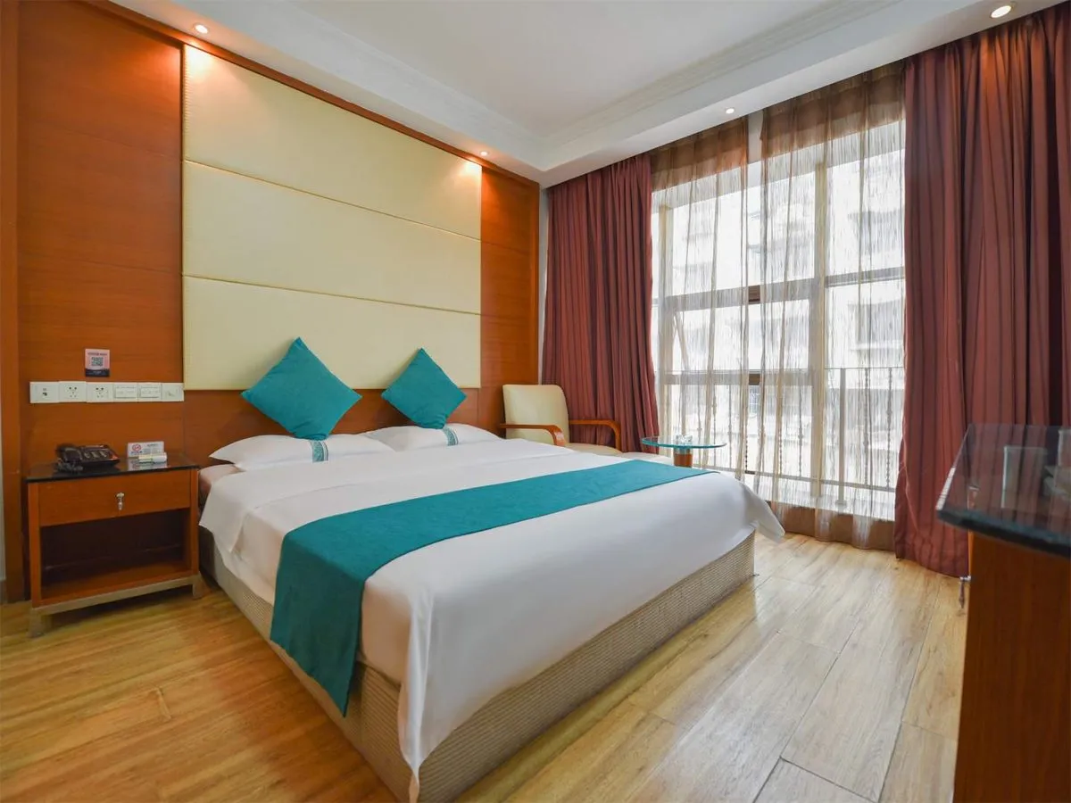Yongchuan Grand Hotel