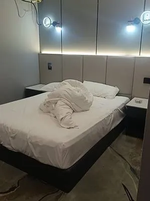 guest photo