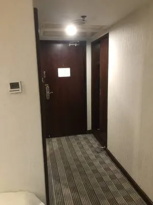 guest photo