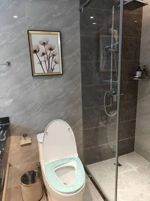 guest photo