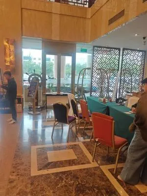 guest photo
