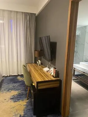 guest photo