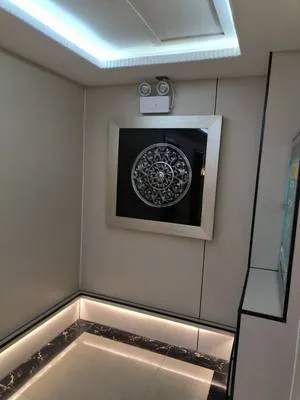 guest photo