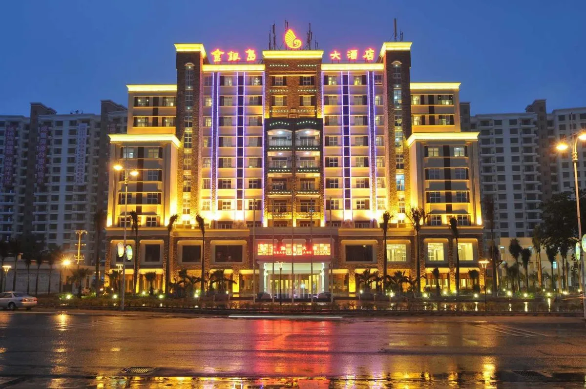 Qionghai Jinyin Dao Grand Hotel