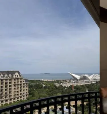 guest photo