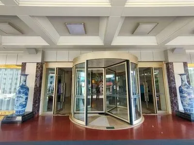 guest photo