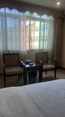 guest photo