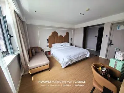guest photo